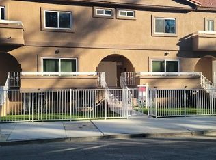 22711 Del Valle St APT 106, Woodland Hills, CA 91364