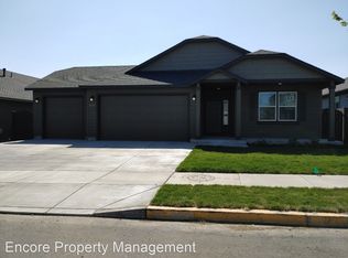 2474 NW Ivy Way, Redmond, OR 97756