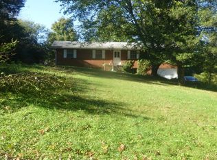 1101 Paradise Dr, Powell, TN 37849