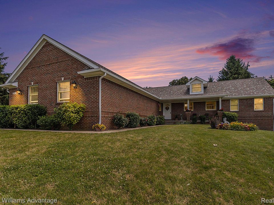 1st image of 3810 Green Hills Dr