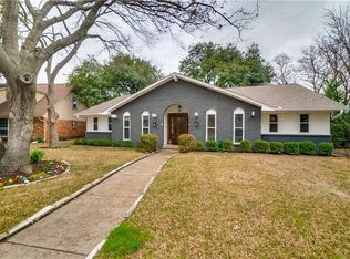 9435 Hunters Creek Dr, Dallas, TX 75243