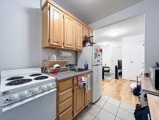 Rented by Compass | media 16