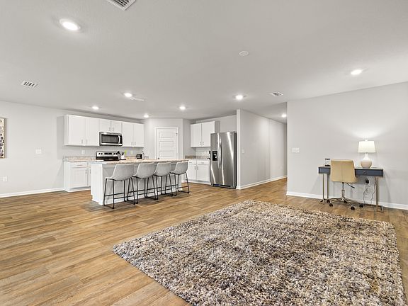 4th image of 7496 Brompton Dr