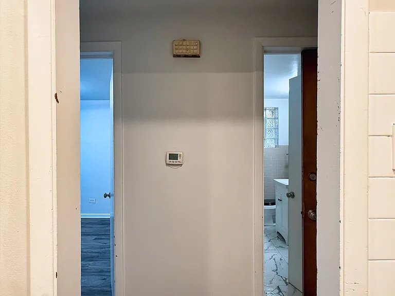 6316 W Belmont Ave — Photo 8