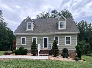 54 Laurel Ln, Lynchburg, VA 24502