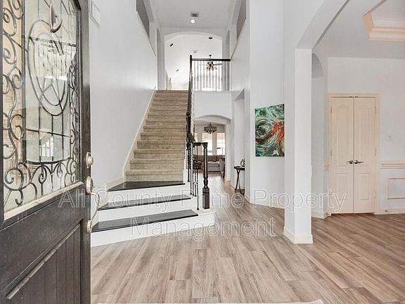 4th image of 3906 Meagan Hills Ct