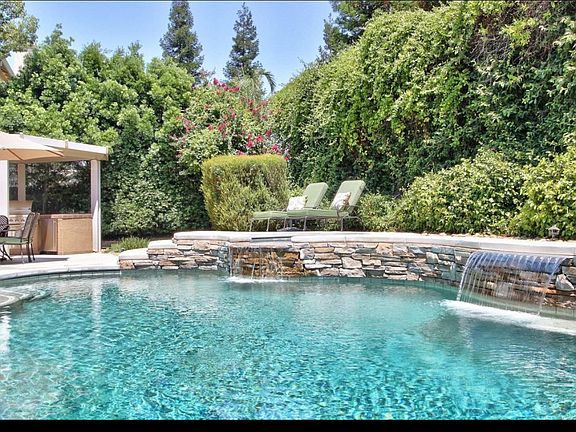 5th image of 3136 Big Bear Dr