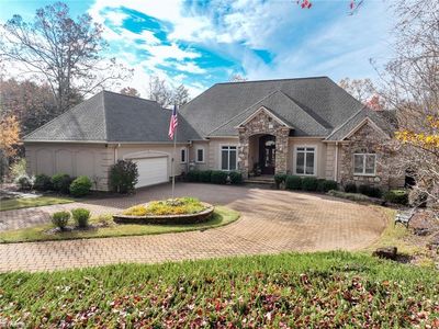 124 Gladstone Springs Rd, Badin Lake, NC, 28127