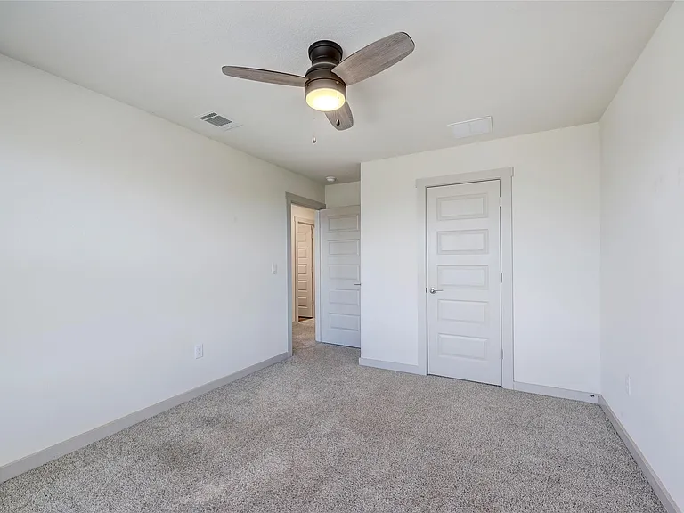 8012 Linda Michelle Ln — Photo 34