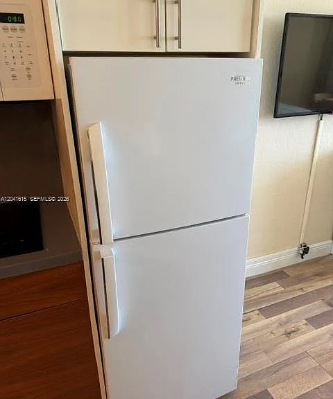 19201 Collins Ave #348 — Photo 4