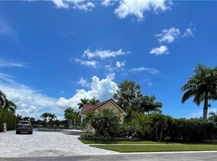 4735 Southern Breeze Dr, Naples, FL 34114