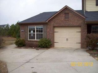 134 Avalon Dr, Calhoun, GA 30701