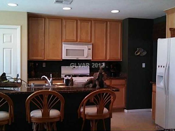 2nd image of 5328 Santa Fe St