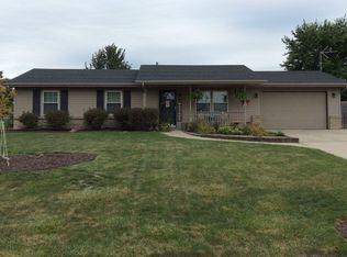 506 Sandalwood Dr, Ossian, IN 46777