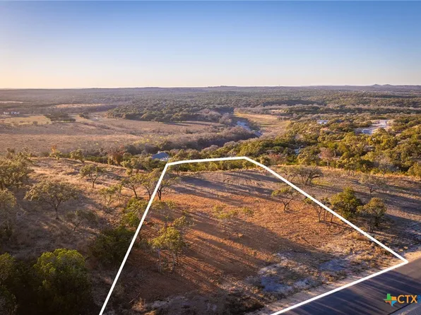 1845 Paradise Pkwy, Canyon Lake, TX 78133