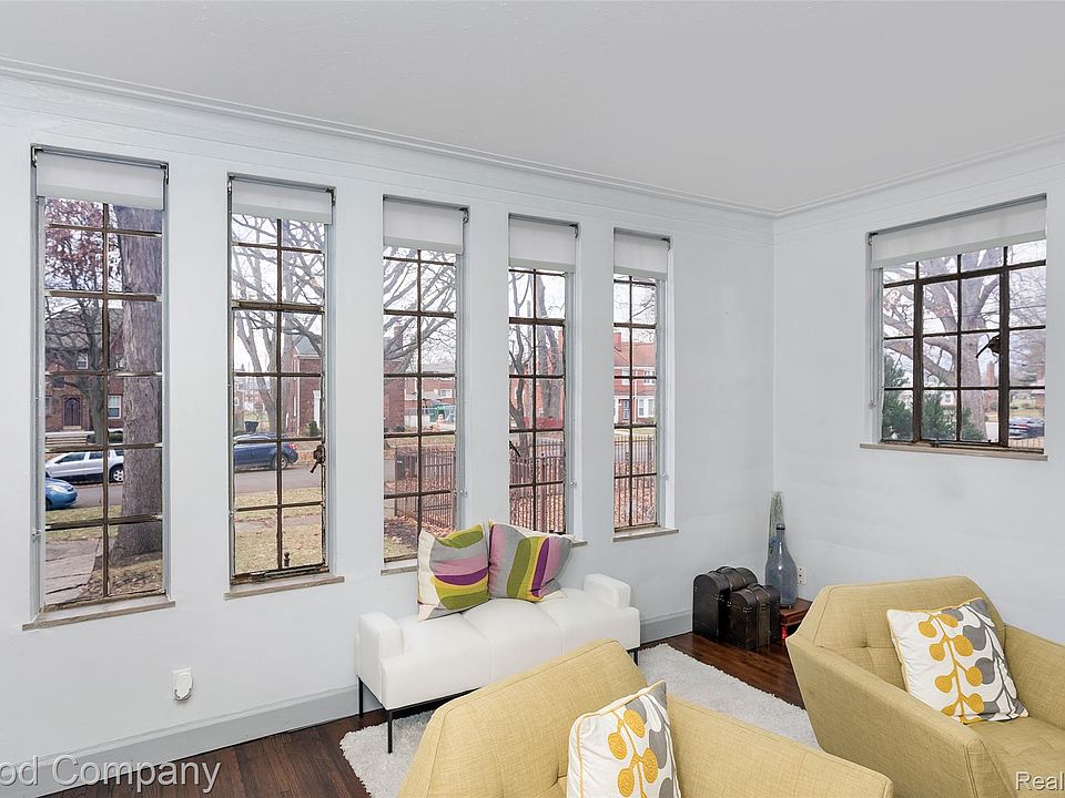 16910 La Salle Ave, photo 10