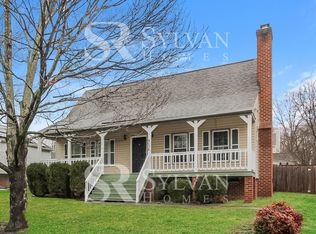 4036 Hilltop Field Dr, Chester, VA 23831