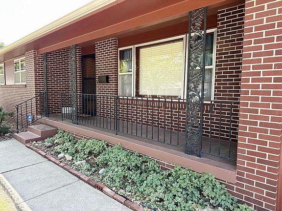 5th image of 304 S Belisle Street