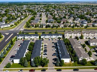 102 Pawlychenko Ln #13, Saskatoon, SK S7V1G9