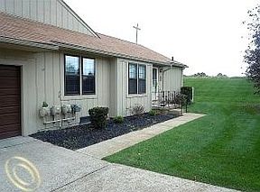 2nd image of 9915 Cambridge Ct
