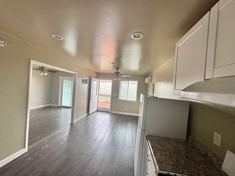 8042 Sterling Dr — Photo 6