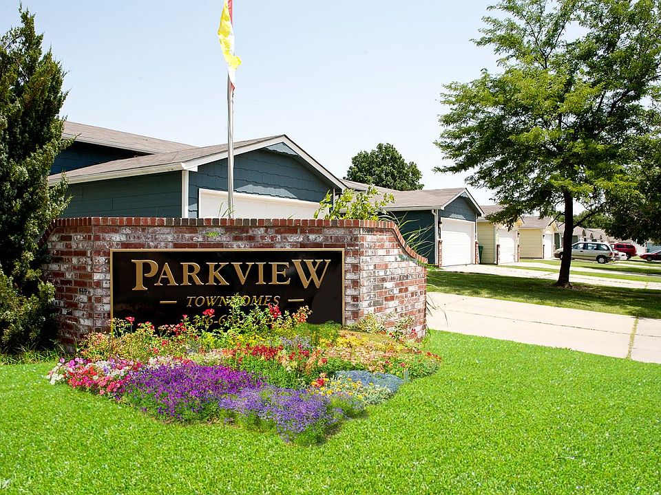 Parkview entrance