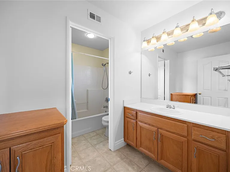 720 Camino Del Sol — Photo 35