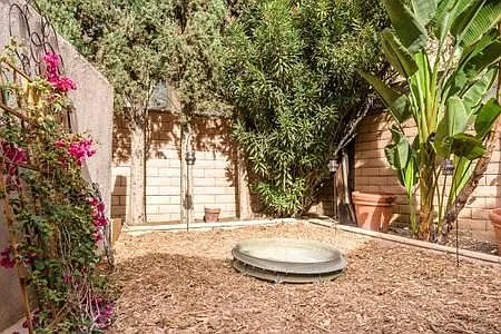 Studio, 400 sqft, $1,550 — Photo 4