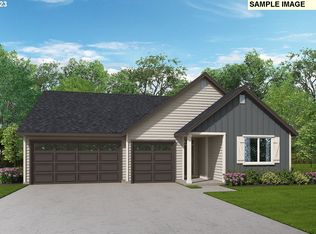 1988 SE 10th Ave, Canby, OR 97013