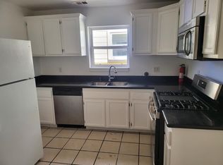 9236 Macarthur Blvd, Oakland, CA 94605