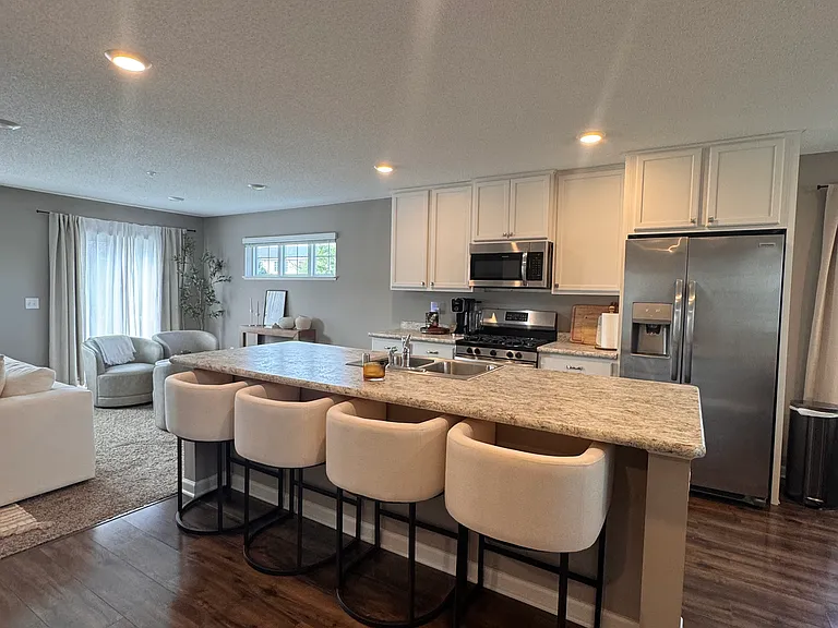 7561 Woods Edge Blvd — Photo 10