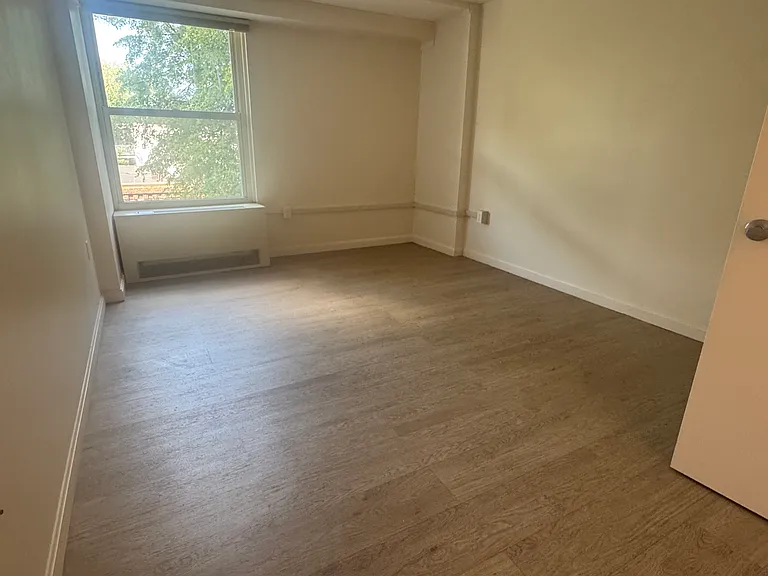 293 Harvard St #2 — Photo 6