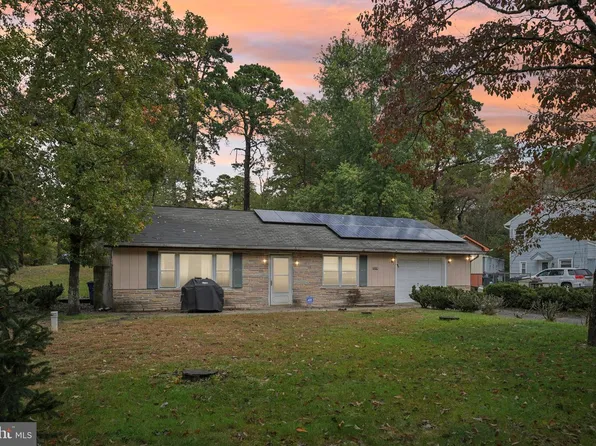 4101 N Lakeshore Dr, Browns Mills, NJ 08015