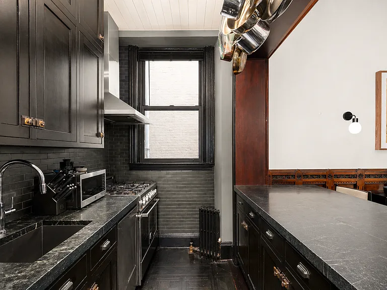 44 Remsen St #4/6 — Photo 6