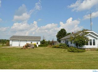 20321 Russell Rd, Defiance, OH 43512