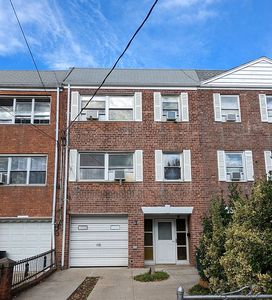 32-53 71st St, East Elmhurst, NY, 11370