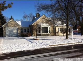 1840 Snelling Ave N, Falcon Heights, MN 55108