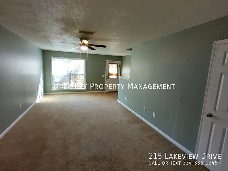215 Lakeview Dr — Photo 5