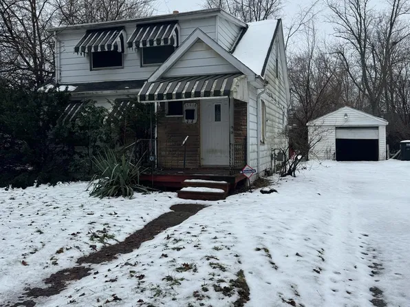 17615 Fenton St, Detroit, MI 48219