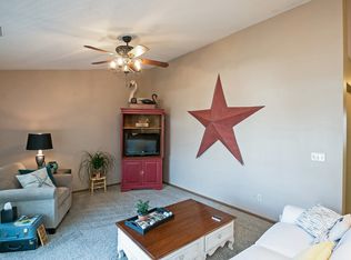 1240 44th St UNIT E, Marion, IA 52302