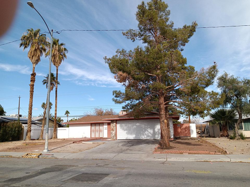 3132 Vegas Valley drive