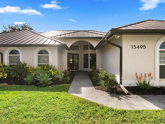 2nd image of 15495 Meadow Wood Drive