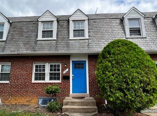 1051 N Monroe St, Arlington, VA 22201