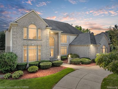 2333 Tall Oaks Dr, Troy, MI, 48098