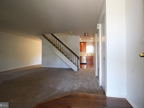4th image of 13515 Apple Barrel Ct