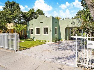 36th St Manor, Miami, FL 33127