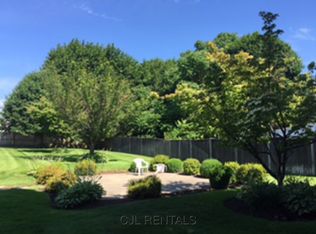50 Franklin St #9, Stoneham, MA 02180