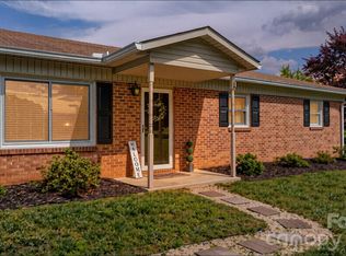 2609 Raintree St, Connelly Springs, NC 28612