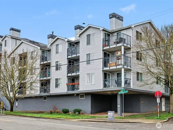 9200 Greenwood Avenue N #A202, Seattle, WA 98103