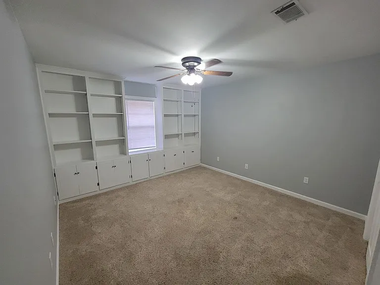 2910 Pointewest Dr — Photo 20